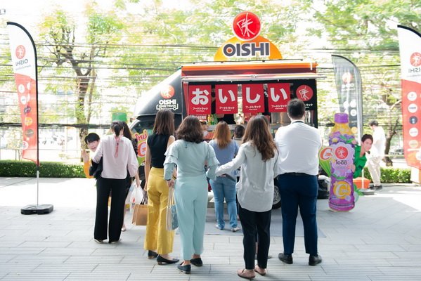 OISHI Food Truck Mobile Restaurant Model