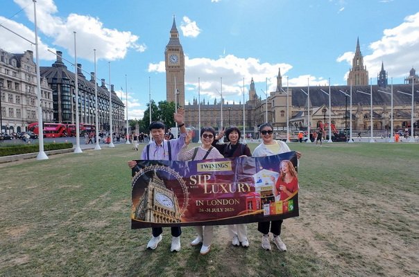 Twinings Sip with Luxury Connecting Experiences to Modern Vonsumer Lifestyles